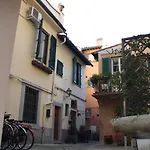 S.Zanobi Courtyard House W/ Terrace